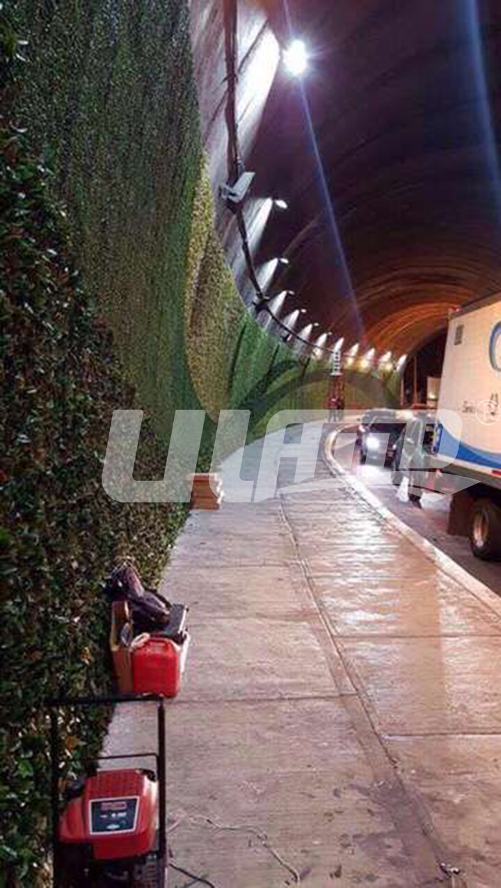 �������������G��